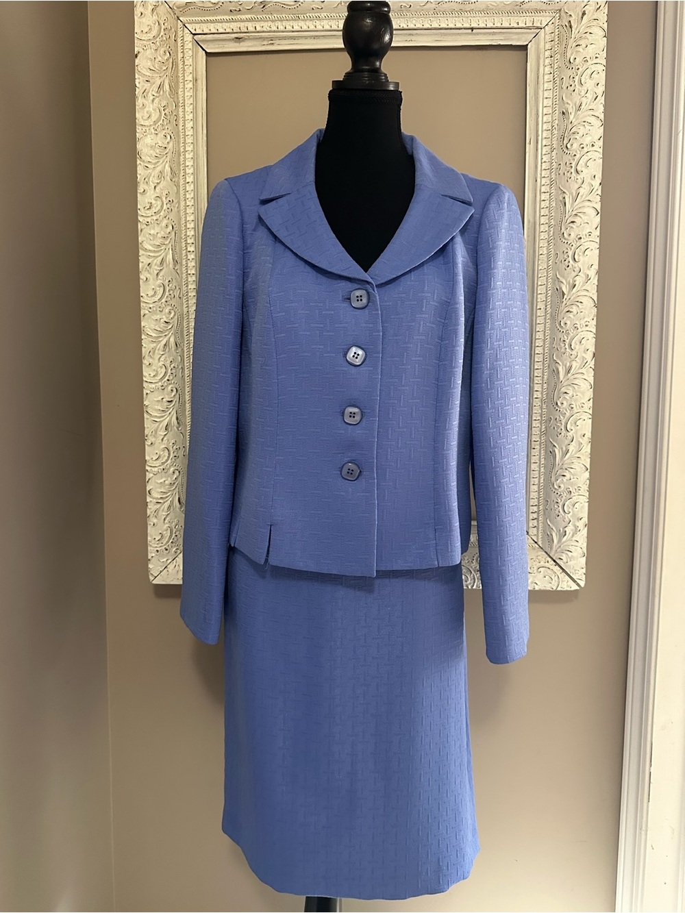 Le Suit Periwinkle Blue Textured Skirt Suit Set - Size 12 Petite / 12P